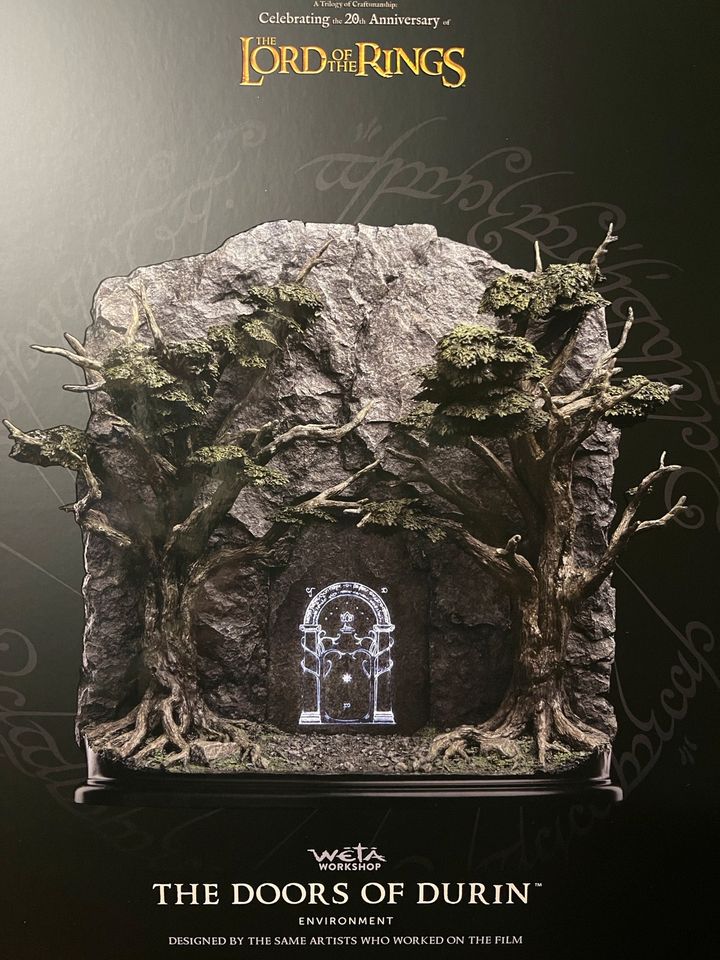 Doors of Durin Herr der Ringe Environment Lotr 29cm Weta Neu in  Rheinland-Pfalz - Mayen | eBay Kleinanzeigen ist jetzt Kleinanzeigen