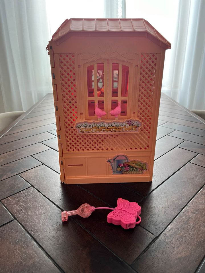 Mattel Barbie Magic Key Haus in Frankfurt am Main