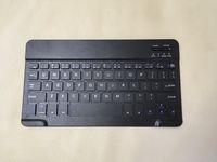 Slim 10,2 iPad Bluetooth Wireless Tastatur QWERTY Akku neuwertig Sachsen - Reinsdorf Vorschau