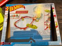 Hot Wheels Bahn neon Speeders Skycraper Rheinland-Pfalz - Bubenheim Vorschau