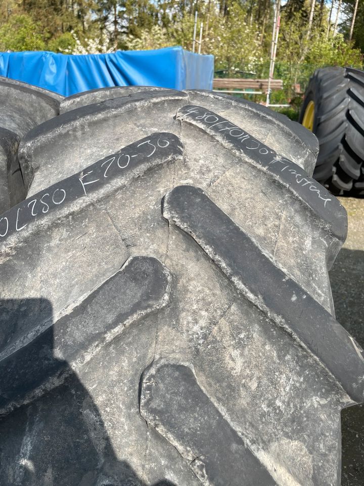 Reifen Traktorreifen 480/70 R30 Schlepperreifen mit Felge in St. Michaelisdonn