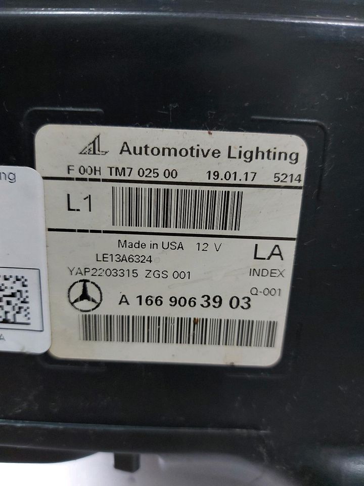 Mercedes Benz GLE W166 LED Scheinwerfer Links A1669063903 in Essen
