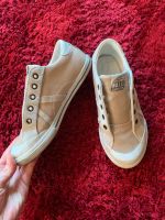 Geox Schlupf Schuh beige Gr 34 Turnschuh Sneaker Leipzig - Mölkau Vorschau