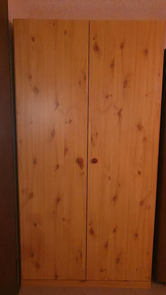 Kleiderschrank 100 x 195 in Wegberg