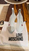 Love Moschino Sneaker mit funkelnden Steinchen Nordrhein-Westfalen - Ratingen Vorschau