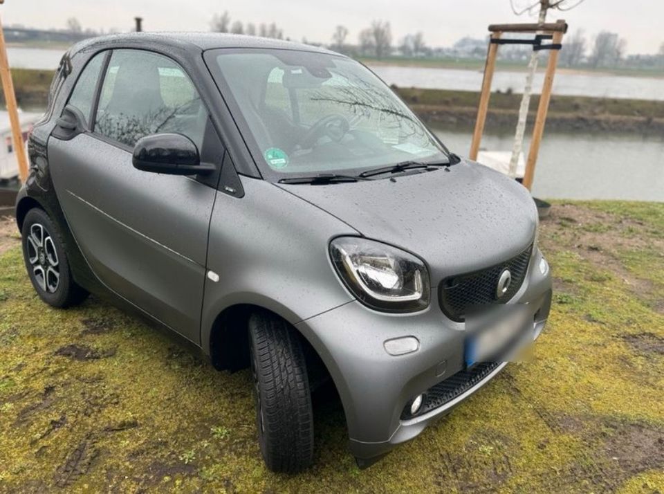 Smart Fortwo 90ps in Overath