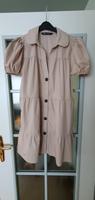 Kurzärmliges Oversize-KLEID mit Knöpfen Gr.M  Zartes  Beige ne Rheinland-Pfalz - Gerolstein Vorschau