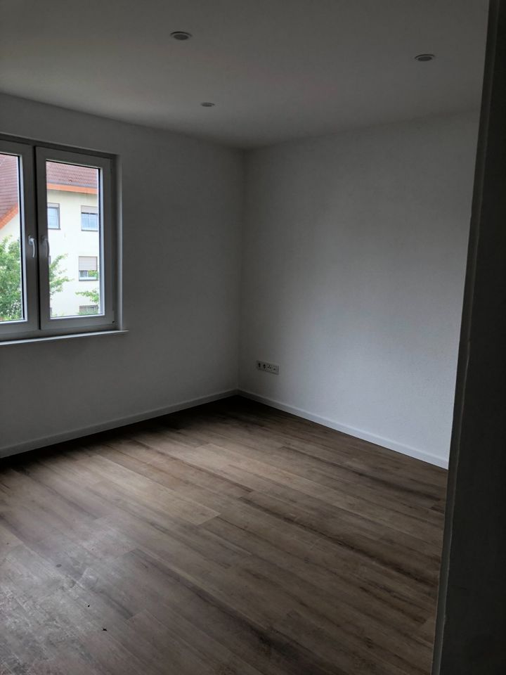 Schöne 4-Zimmer-Wohnung im Fachwerkhaus in Alheim-Heinebach in Alheim