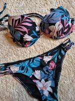 Hollister  Bikini schwarz bunt Gr.38  M Nordrhein-Westfalen - Remscheid Vorschau