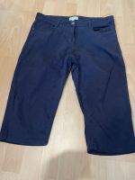 Blue Motion Capri Jeans Gr. 42 dunkelblau Bayern - Bruckberg bei Landshut Vorschau