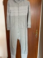 Jumpsuit  mit dezenten Weihnachtsmustern Schleswig-Holstein - Kiel Vorschau