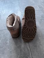UGG Boots mit Muster hinten Nordrhein-Westfalen - Schwelm Vorschau