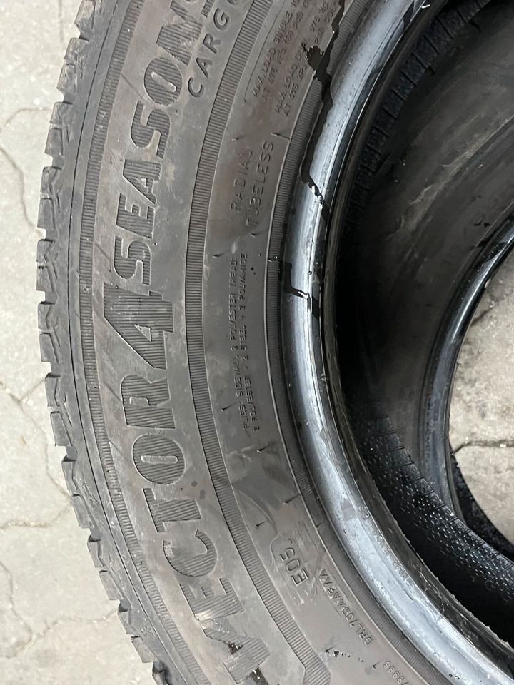 4x 215/65 R16C Goodyear 4Seasons Allwetterreifen M+S 3121 in Pattensen