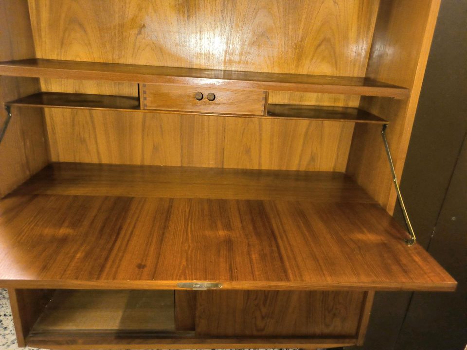 Sekretär Anrichte Teak 60er Jahre Danish Design  HxBxT/180x100x32 in Berlin