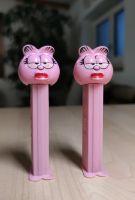 PEZ Spender 1980 Garfields Freundin Arlene 2 Stück Bayern - Reisbach Vorschau