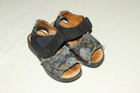 Ricosta Sandalen 31 WMS mittel Blumen Weitenregulierung Schuhe Bayern - Hohenpeißenberg Vorschau
