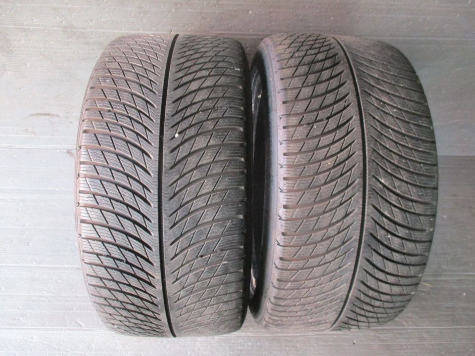 Winterreifen 295/35R20 105W Michelin Pilot Alpin 5 MO1 in Freudenstadt