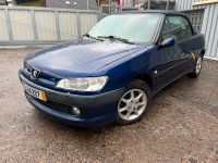 Schlachtfest Peugeot 306 Cabrio 89PS blau Teile Ersatzteile 1999 Nordrhein-Westfalen - Wilnsdorf Vorschau