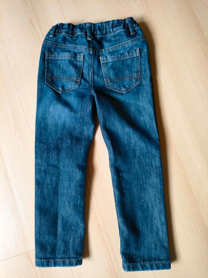 Blaue Jeans Gr. 116 in Willich
