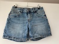 Neue Shortshose von Tom Tailor  Gr. XS Hessen - Flieden Vorschau