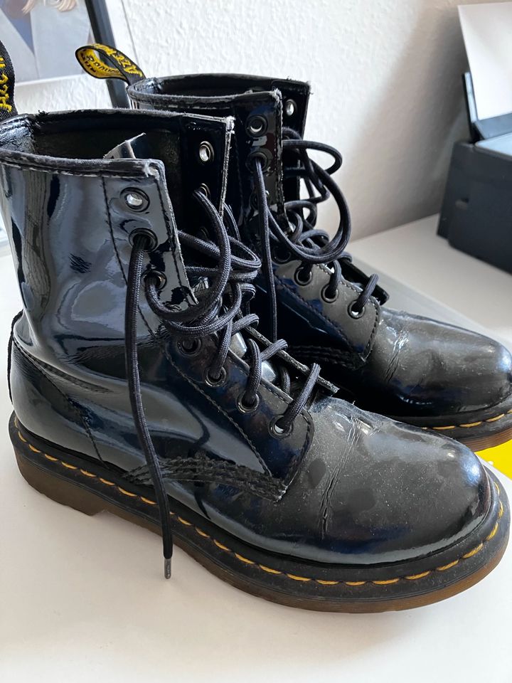 Dr Martens gr 38 in Berlin