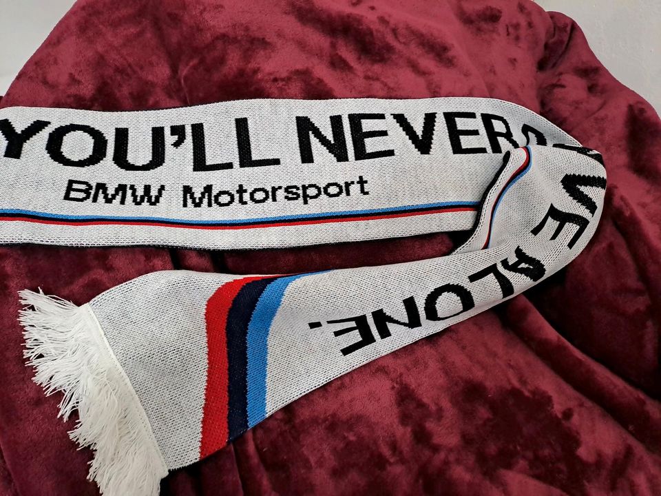 BMW Motorsport Schal in Duisburg