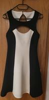 ☆Elegantes GUESS Kleid schwarz/weiß  in 36☆ Bayern - Straubing Vorschau