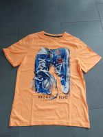 Here+There Shirt Gr. 146 / 152 Neonorange Motiv: Schuhe Top Nordrhein-Westfalen - Pulheim Vorschau