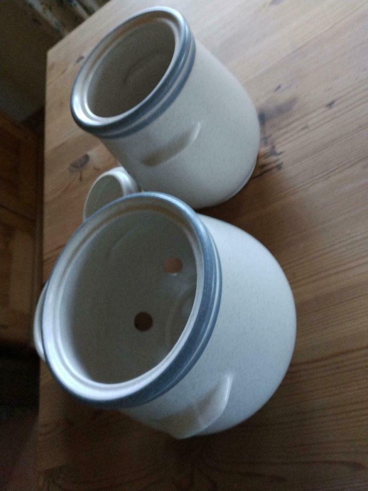 2 Vorratsdosen Keramik Mehl und Zwiebeln in Schiphorst