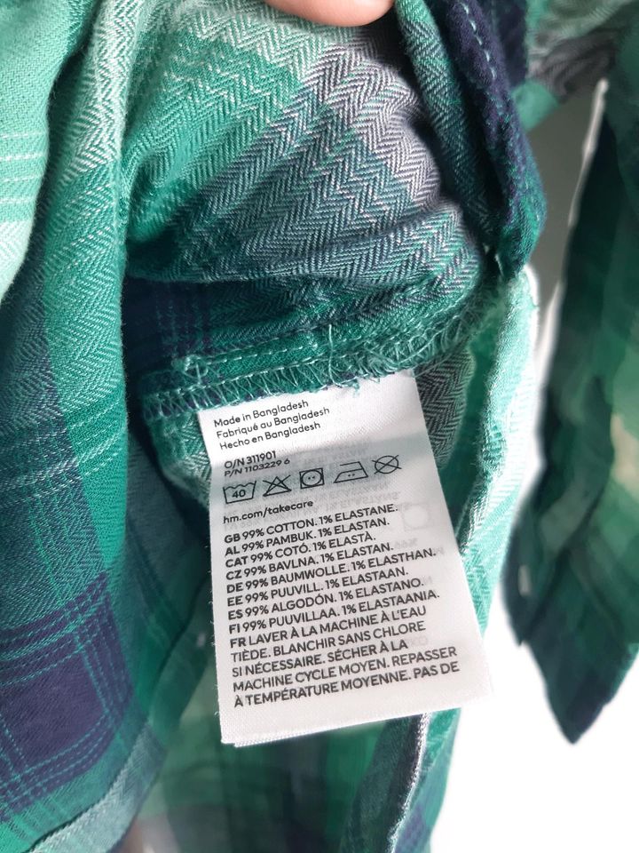 H&M Overshirt Kariert Grün 116 in Eutin