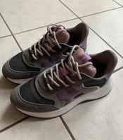 Hogan Sneaker lila, grau mit Glitzer, Gr. 36 Hessen - Rosbach (v d Höhe) Vorschau