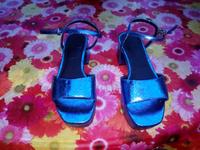Zara ungetragene metallicblaue Sandalen Rheinland-Pfalz - Harschbach Vorschau