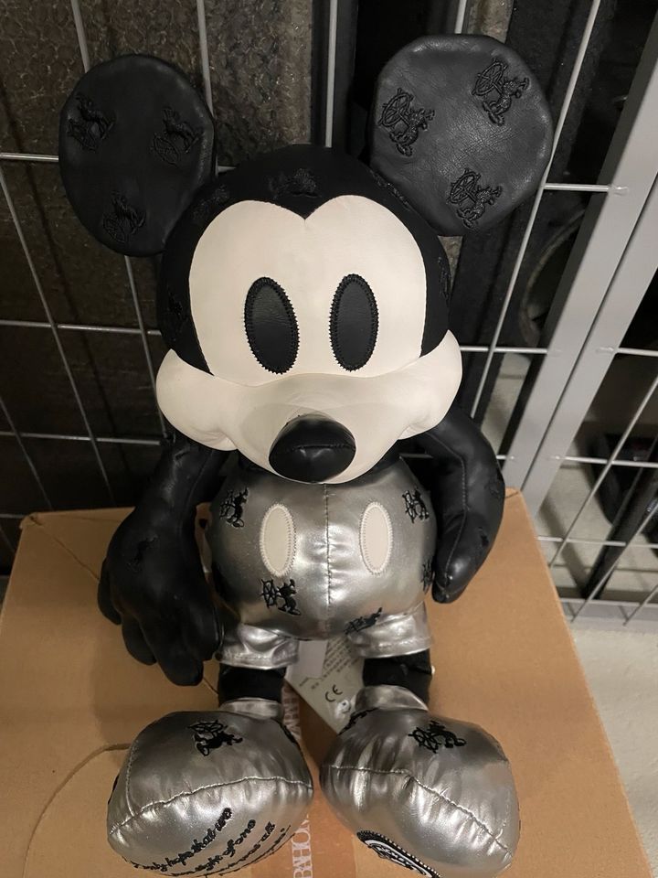 Disney Mickey Mouse Memories Plüschtier -90 Jahre -Figur 1-12 neu in Frechen