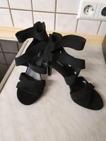 Pumps Deichmann schwarz 36 / 37 Baden-Württemberg - Ihringen Vorschau