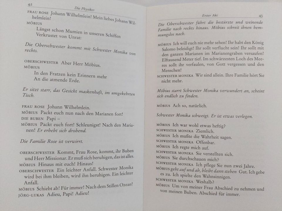 "Die Physiker" von Friedrich Dürrenmatt; ISBN: 978-3-257-23047-5 in Ludwigsburg