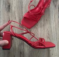 Hohe, rote Sandalen/Schuhe von ASOS Nordrhein-Westfalen - Castrop-Rauxel Vorschau