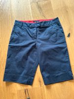 Hose Tommy Hilfiger blau Gr. 4 36 S Shorts Baden-Württemberg - Wildberg Vorschau