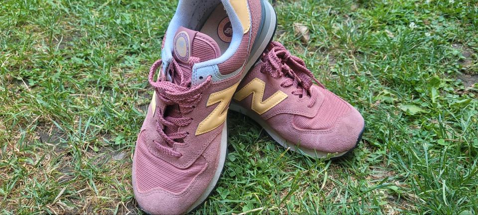 New Balance Gr 39 rosa gelb in Bonn