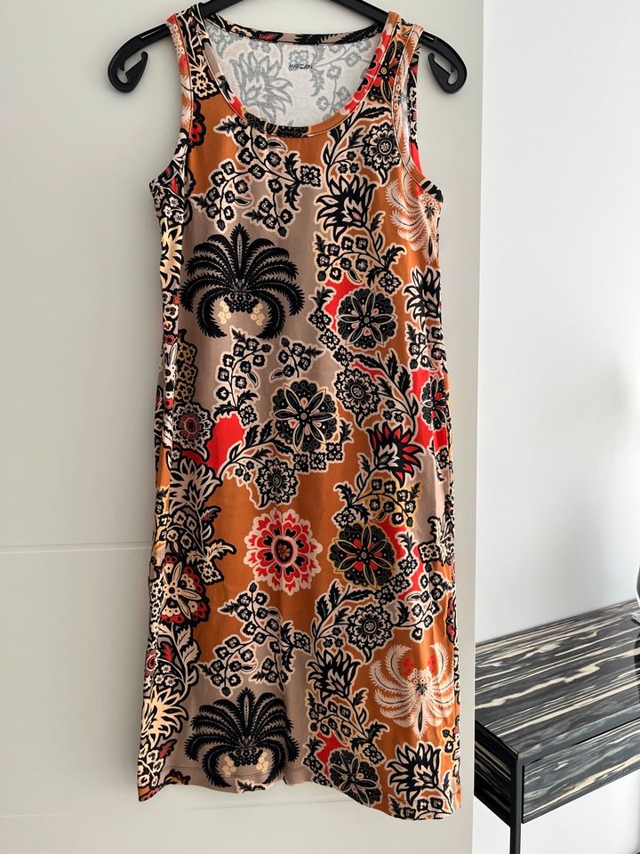 Marc Cain Kleid 42 neu N5 NP 349 € in Radeberg