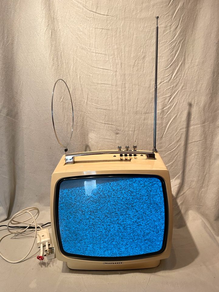 Telefunken Porti 1200 Fernseher Vintage Rarität in Leiningen