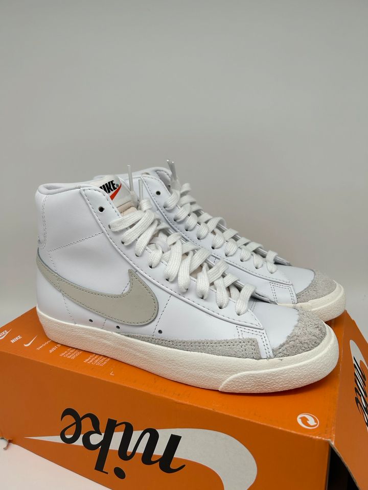 Nike Blazer Mid 77 Sneaker Gr. 36,5 / 37,5 NEU weiß Light bone in Aachen -  Aachen-Mitte | eBay Kleinanzeigen ist jetzt Kleinanzeigen