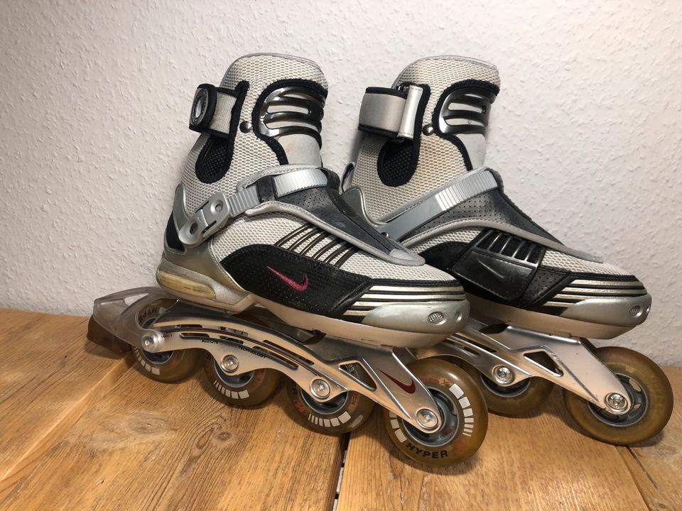 Nike Air Inliner Größe 40,5 in Oberhausen-Rheinhausen