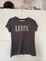 Levi’s T-Shirt grau/ Glitzer Größe S Niedersachsen - Schwanewede Vorschau