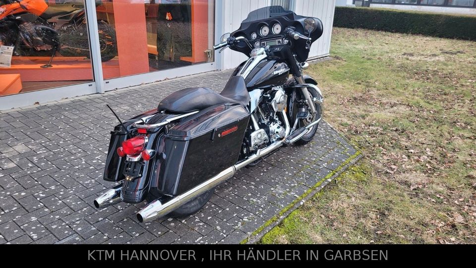 Harley-Davidson FLHX Street Glide in Garbsen
