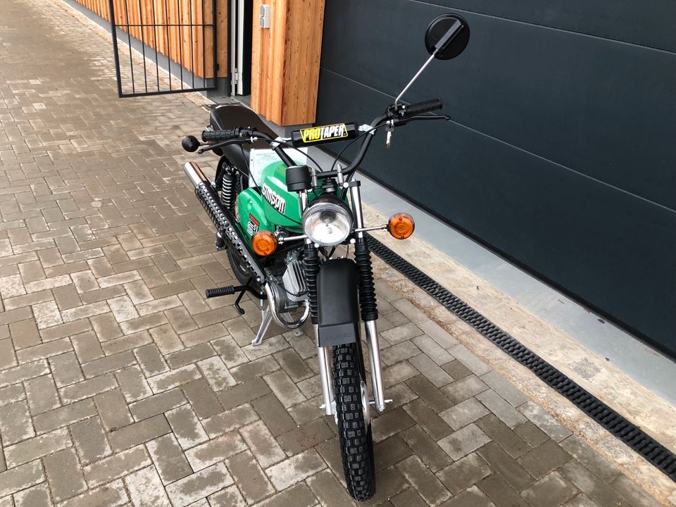 Simson S51 ENDURO 4- Gang NEUAUFBAU 12 Volt VAPE, 60 km/h PAPIERE in Crimmitschau