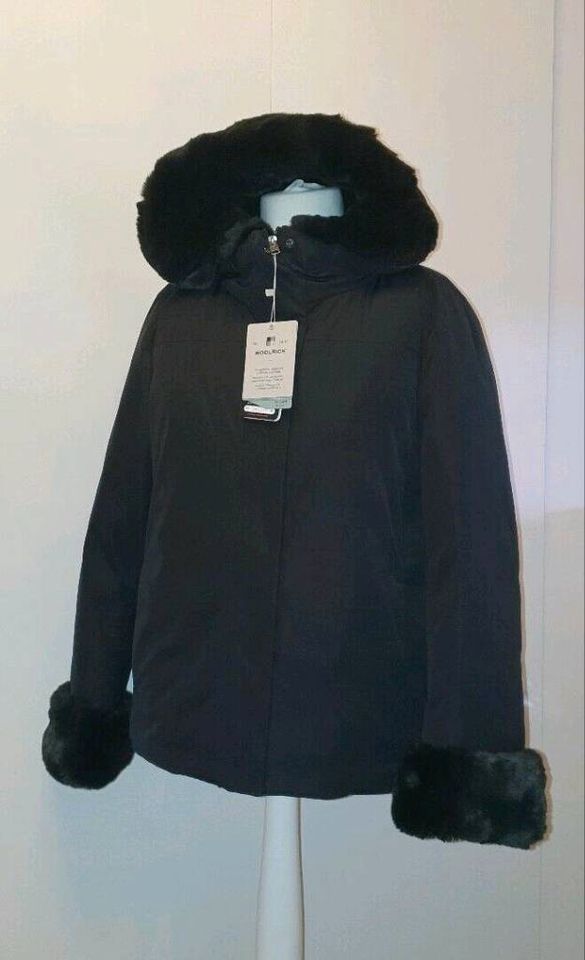 WOOLRICH Luxury Boulder Jacke Parka Gr 42 XL schwarz NEU Etikett in Köln