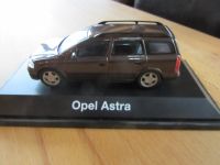 Modellauto, Opel Astra, original Opel Modell Niedersachsen - Nortmoor Vorschau