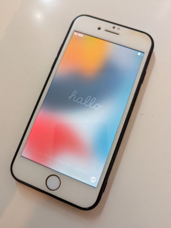 Apple iPhone 7 - 32 GB - Roségold A1778 in Lemgo