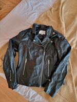 NEU! Kunstlederjacke von Villa Berlin - Hellersdorf Vorschau