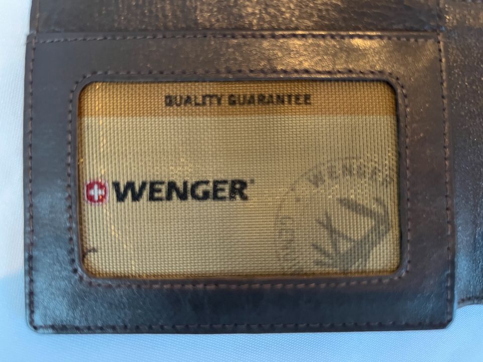 PORTEMONNAIE - BRIEFTASCHE - Echtleder - Marke "Wenger" - NEU in Flensburg